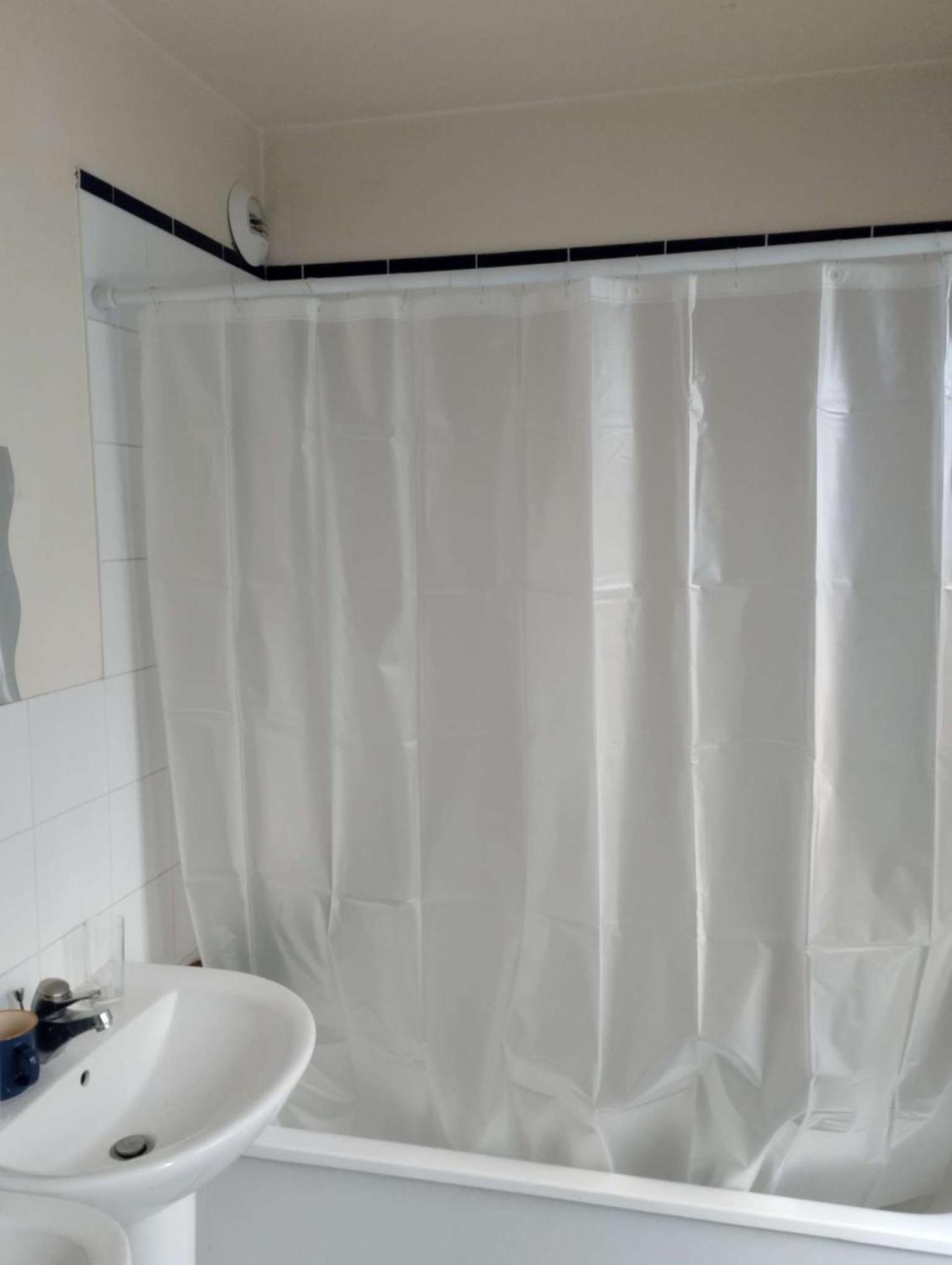 Cozy Chambre En Clichy, Tout Pres De Paris ภายนอก รูปภาพ